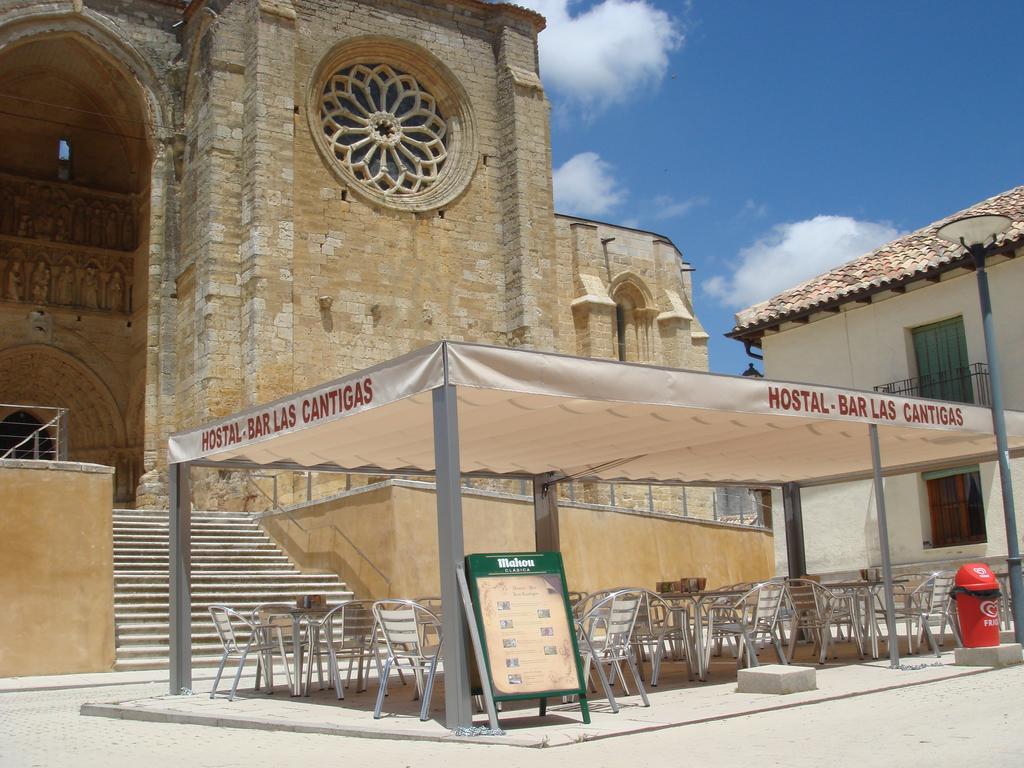 Las Cantigas Villalcázar de Sirga Esterno foto