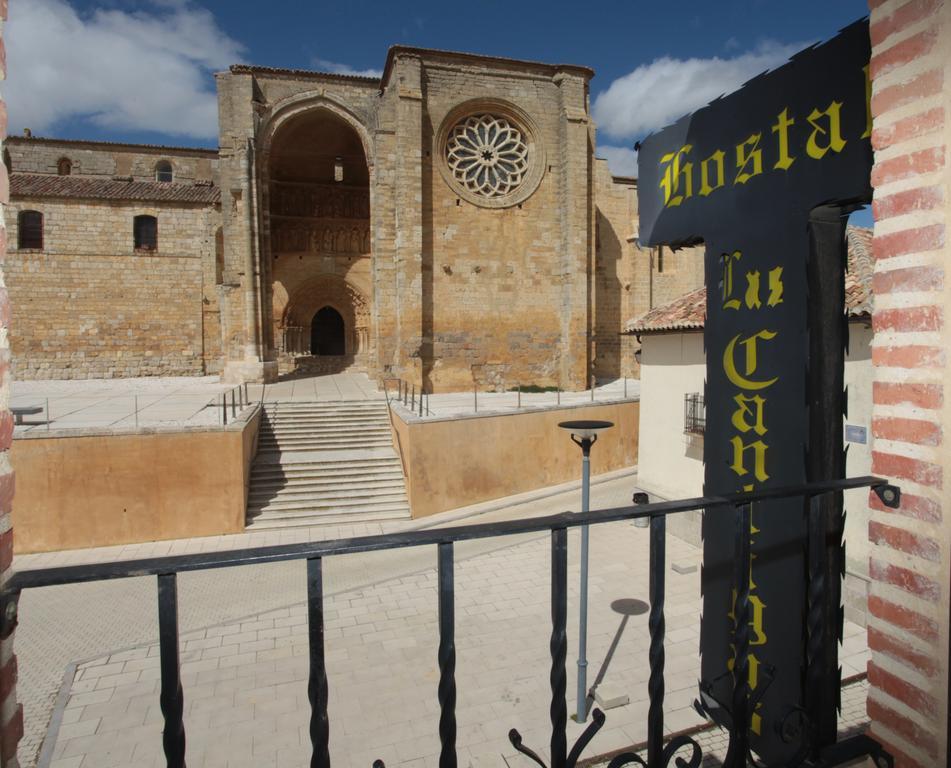 Las Cantigas Villalcázar de Sirga Esterno foto